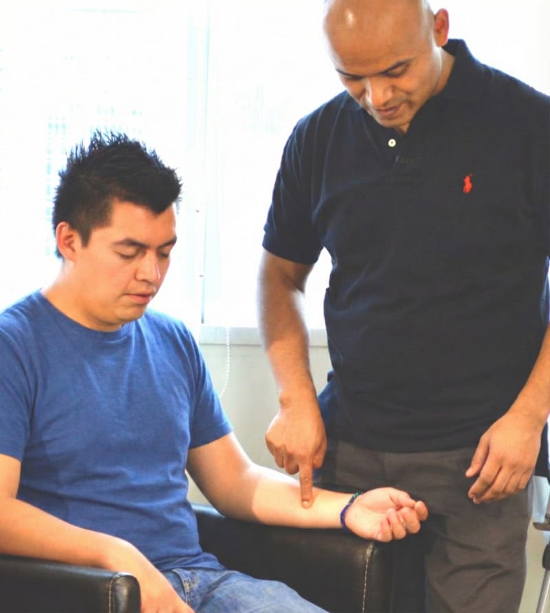 Sesión de terapia con hipnosis y pnl